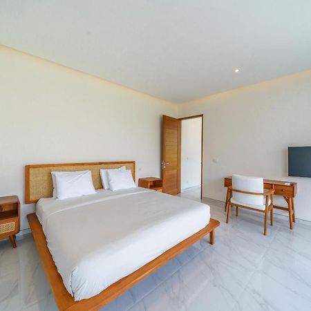 Villa Besso Padonan - Modern & Minimalist 2Br Villa In Canggu! Bagian luar foto