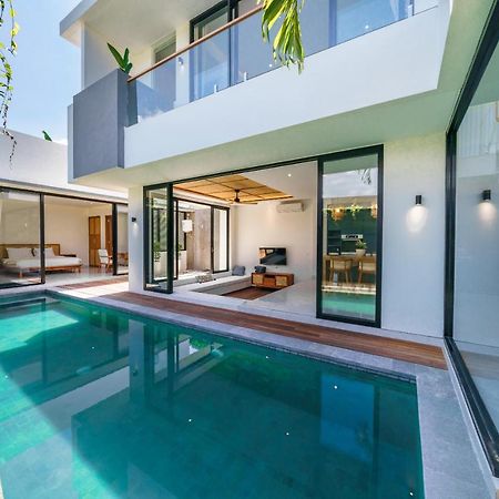 Villa Besso Padonan - Modern & Minimalist 2Br Villa In Canggu! Bagian luar foto