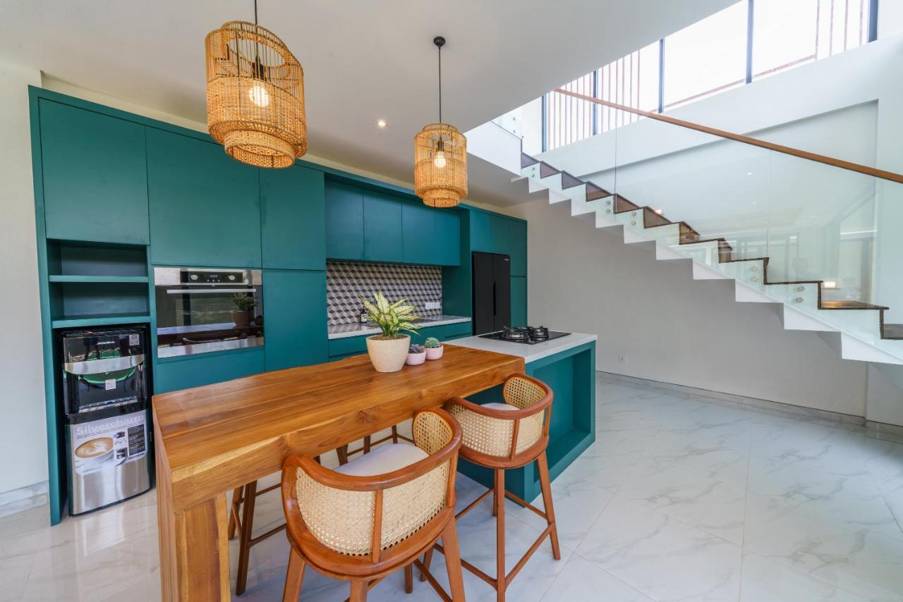 Villa Besso Padonan - Modern & Minimalist 2Br Villa In Canggu! Bagian luar foto