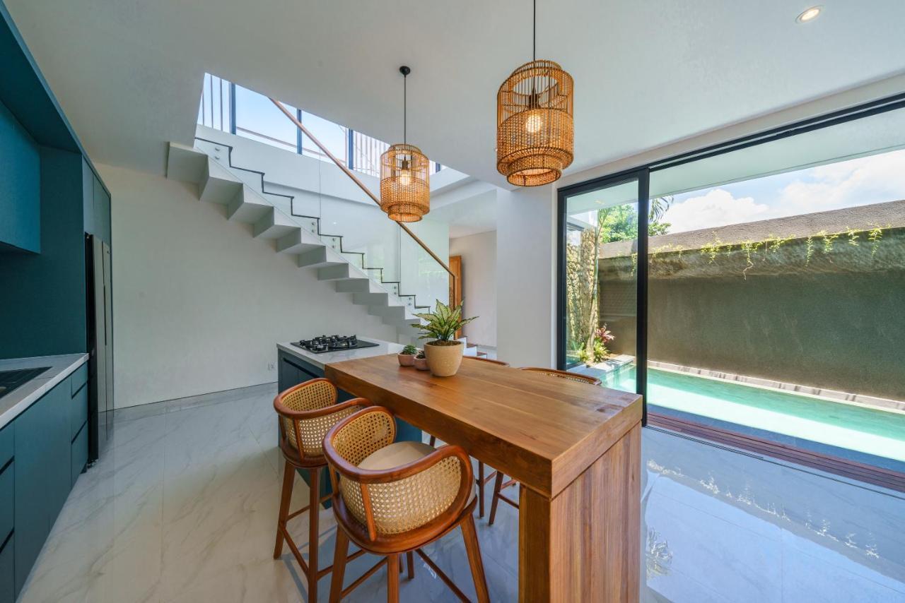 Villa Besso Padonan - Modern & Minimalist 2Br Villa In Canggu! Bagian luar foto