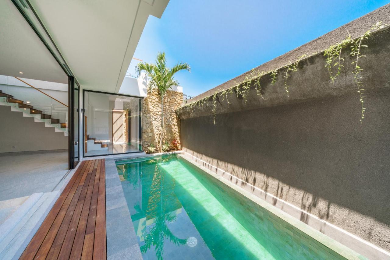 Villa Besso Padonan - Modern & Minimalist 2Br Villa In Canggu! Bagian luar foto